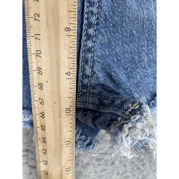 Guess Distressed Jean Short Shorts Womens 29 x 1.5 Blue Denim Cut Off EUC - Picture 4 of 9